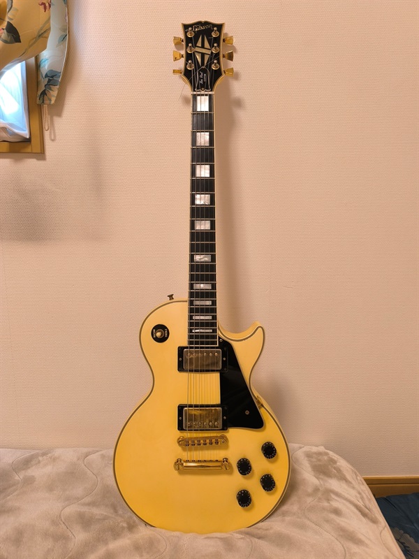 Gibson Les Paul Customの画像